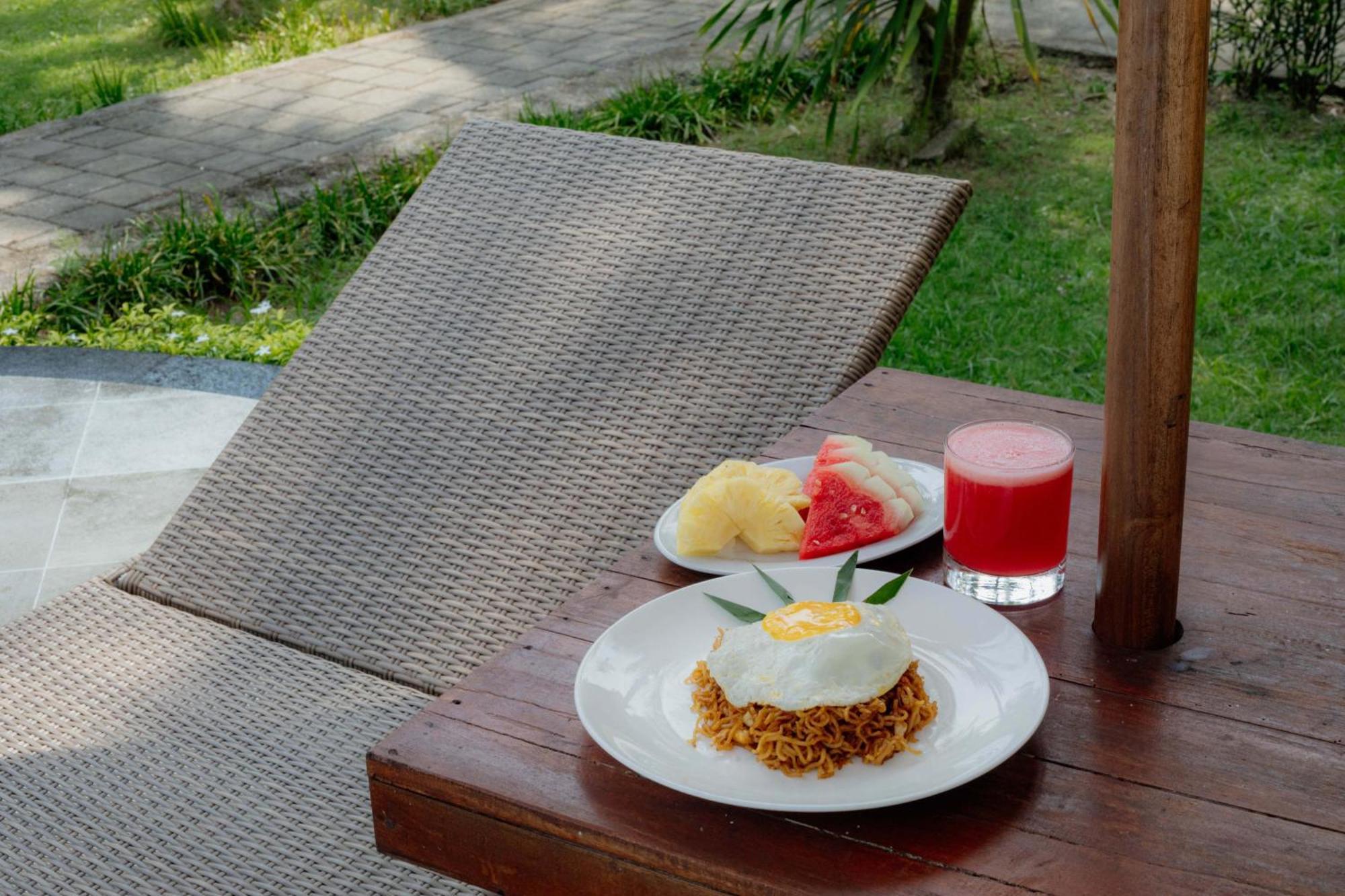 Crystal Bay Villa Sakti Exterior photo