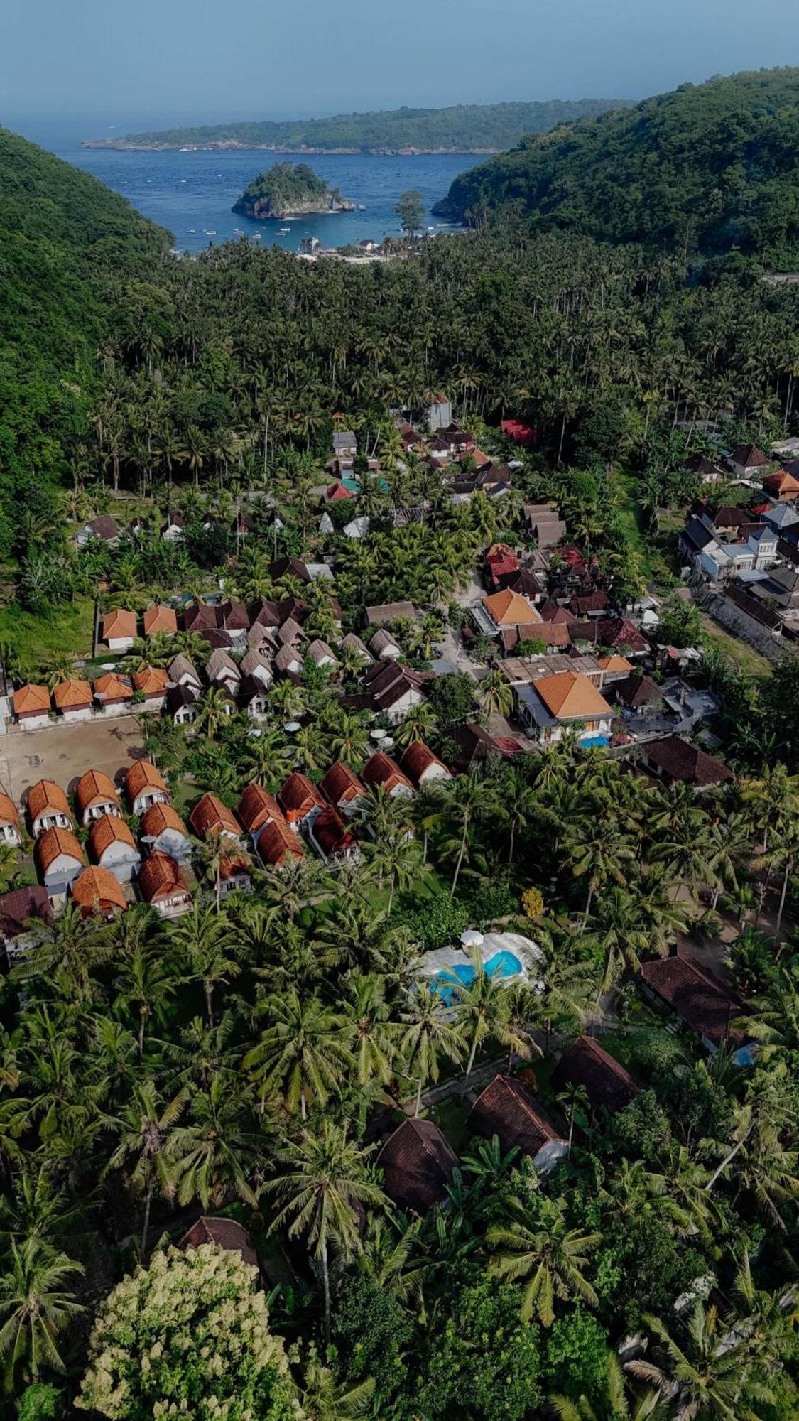 Crystal Bay Villa Sakti Exterior photo