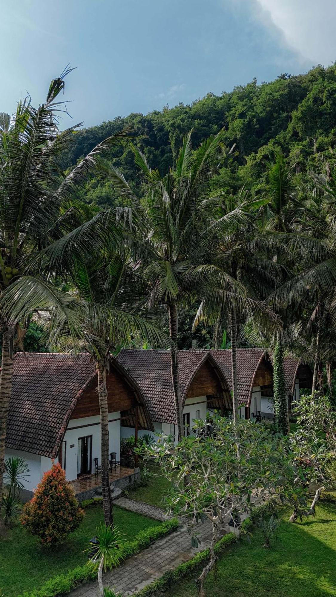Crystal Bay Villa Sakti Exterior photo